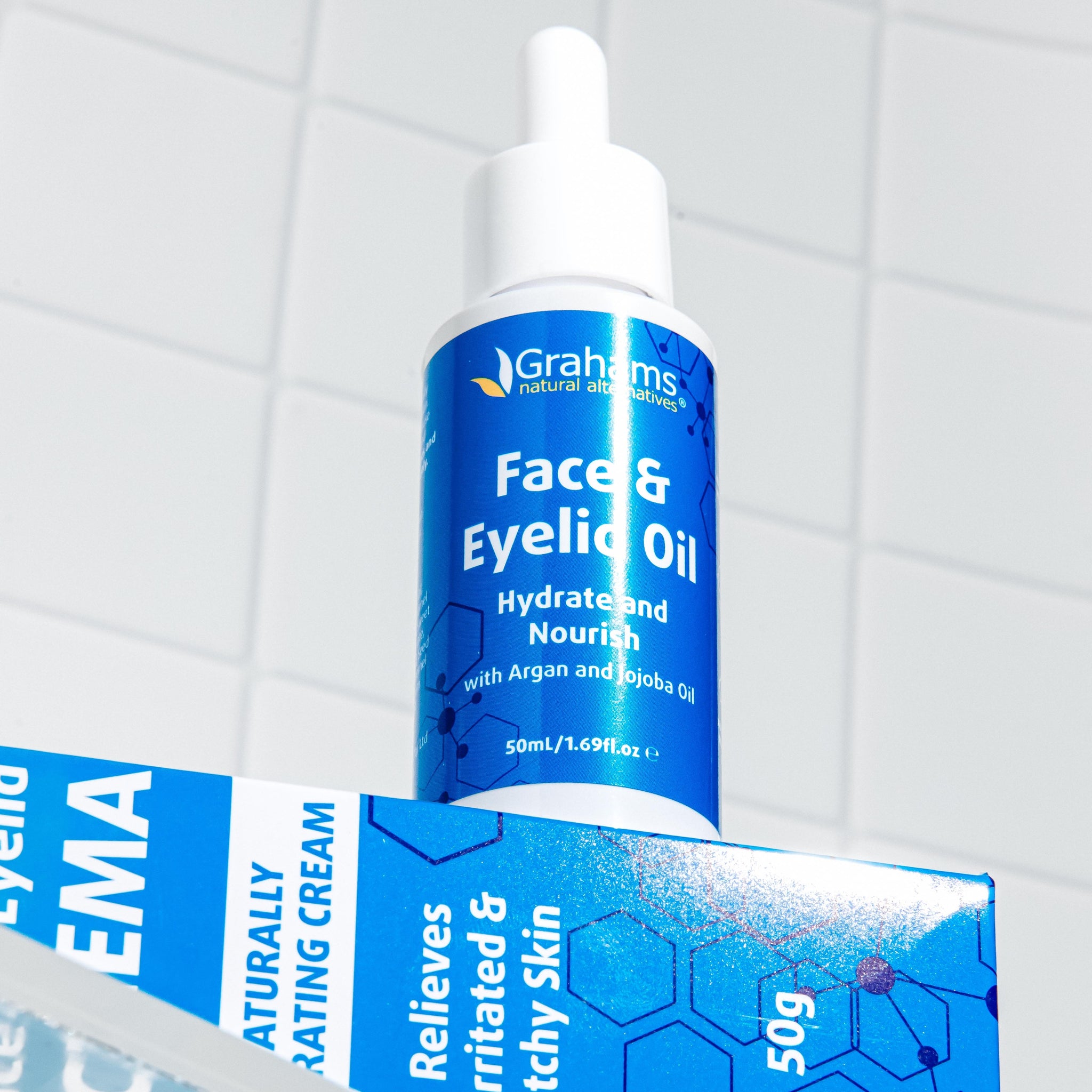 Face & Eyelid Oil